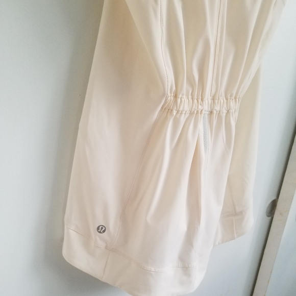 Lululemon Go the Distance Vest - Picture 6 of 8